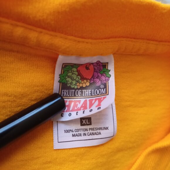 2000 Mount Allison Universty To Dance Beneath a Garnet Sky Yellow T-Shirt XL - Picture 6 of 10